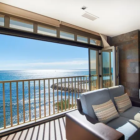 Διαμέρισμα Atico De Lujo En Primera Linea De Mar *